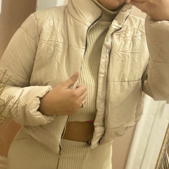 Jacket - Picture 2 of 5